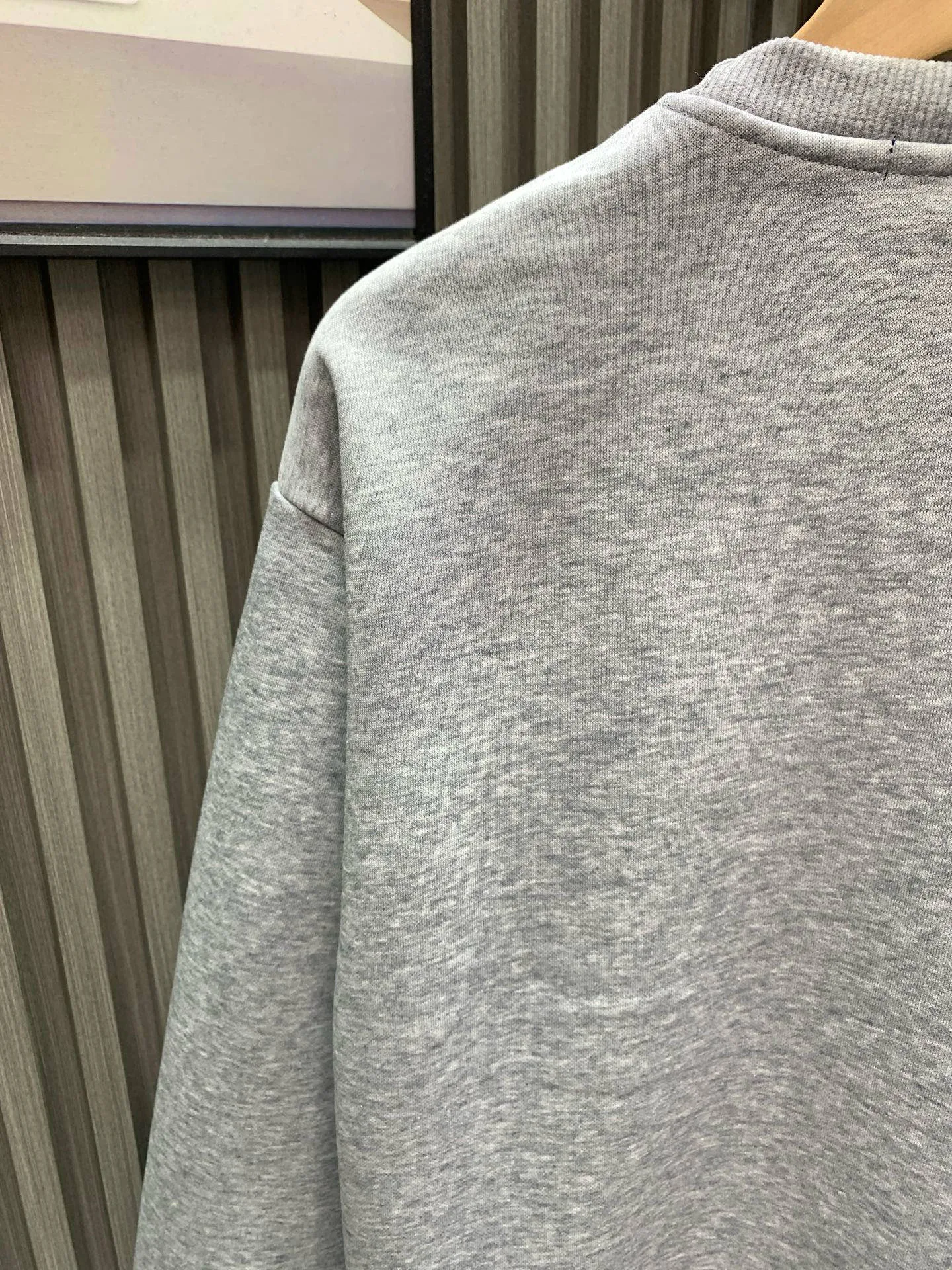 🅿️250 gray